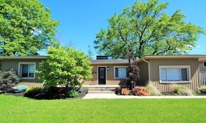 Fort Erie Casa | Orchard Shores - Fabulous Fort Erie Find!