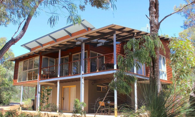 Yallingup Casa | Orchid House - vistas de los árboles cerca de la playa