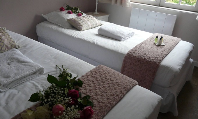 Sainte-Catherine Casa | Oree Cottage Marmeloux, lujoso, elegante y acogedor, ropa de cama, comida pos