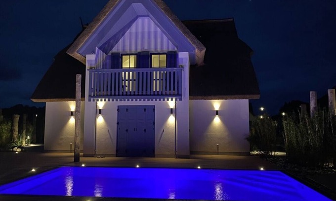 Parow Casa | Organic holiday home Shakti with pool