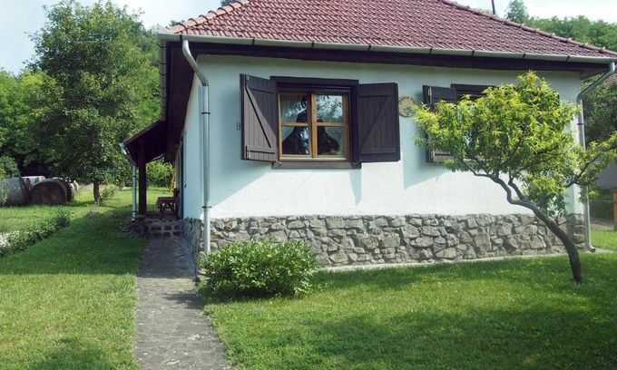 Szecseny Apartamento | Orgona Ház