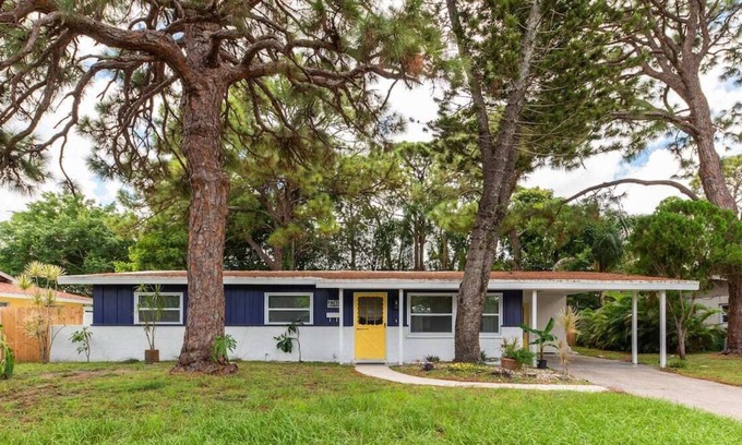 Park East Casa | Orioles Nest