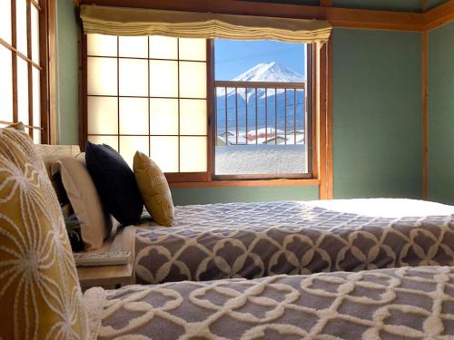 Fujikawaguchiko Villa | OriOri House Hotel Mt Fuji view 全室富士山ビューの貸切り宿 折々