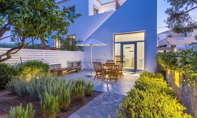 Spetses Casa | Orloff Resort