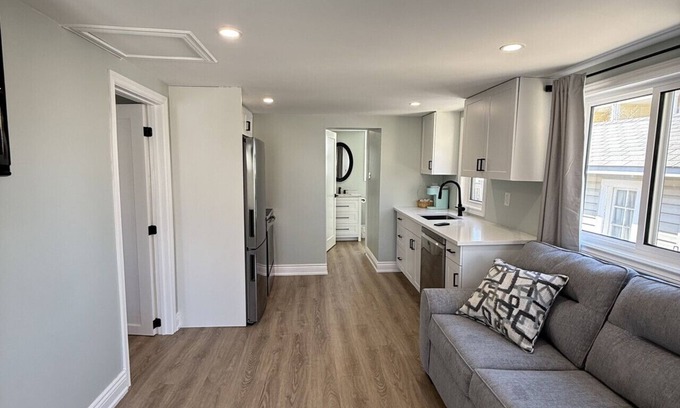 Wasaga Beach Cabaña | ORS Beach Corporation | Wasaga Beach Rental