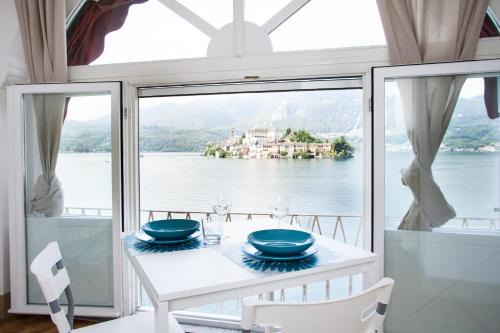 Orta San Giulio Apartamento | -Ortaflats- Appartamento Gli Archi