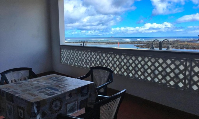 Orzola Apartamento | Orzola frente al mar
