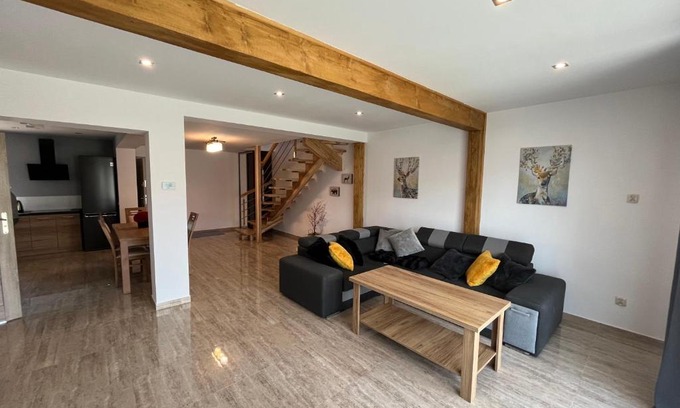 Czarny Dunajec Chalet De Esquí | Osada Marcowa - Niebieski Domek z sauną & jacuzzi