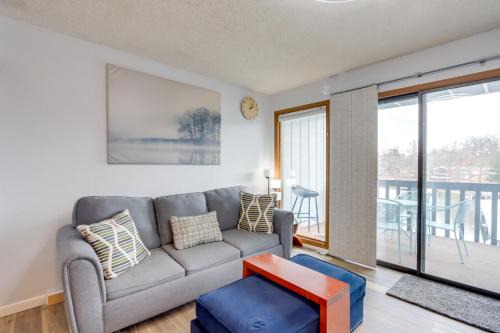 Osage Beach Apartamento | Osage Beach Vacation Rental with Pool Access