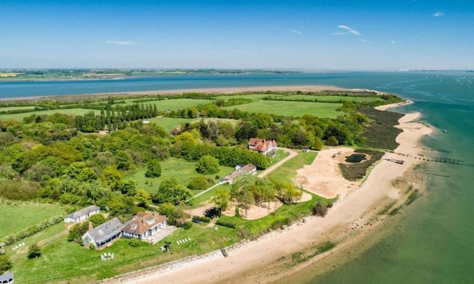 Maldon Apartamento | Mulberry Cottage /3-bed home on Osea Island, Essex