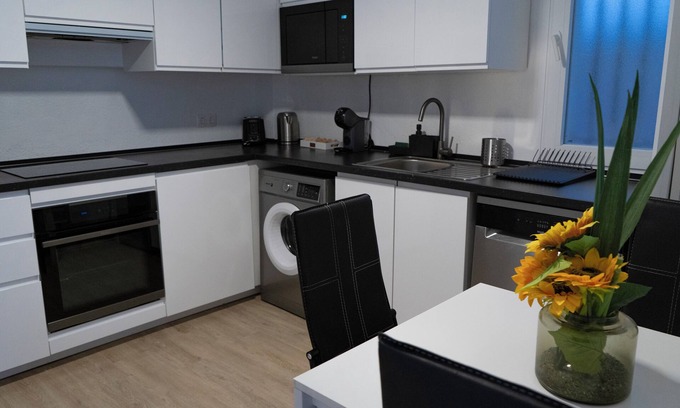 Peña Grande Apartamento | Oshun Mirasierra