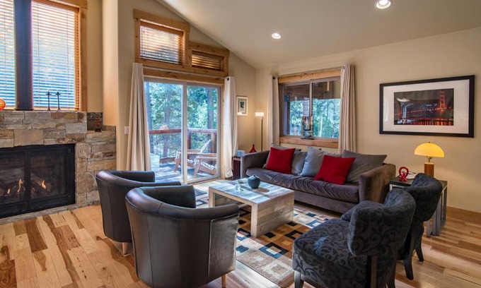 Truckee Casa | Oslo Oasis