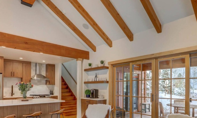 Tamarack Cabaña | Osprey View @ Tamarack Resort | Modern Golf Course Ski In/Out Cottage Near Village | Pet Friendly