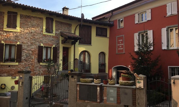 Brusimpiano Apartamento | OSTERIA al CANTONACCIO APARTMENTS