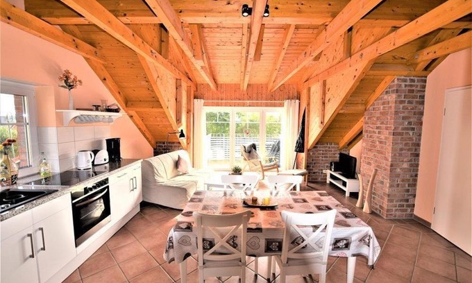 Hohwacht Apartamento | Ostseeliebe-Oben-Links-2-KK-H