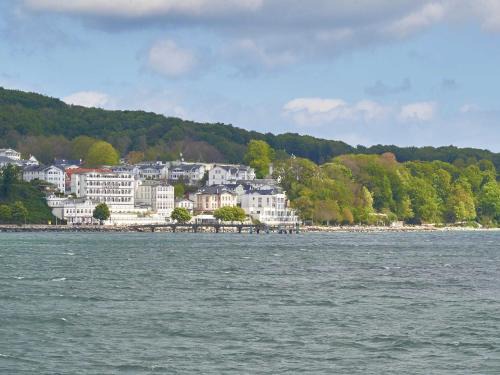 Sassnitz Villa | Ostseeresidenz Sassnitz - WG 7 mit Sauna, Terrasse, Meerblick