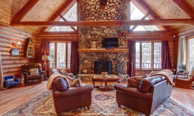 Three Lakes Casa | Otter Cove