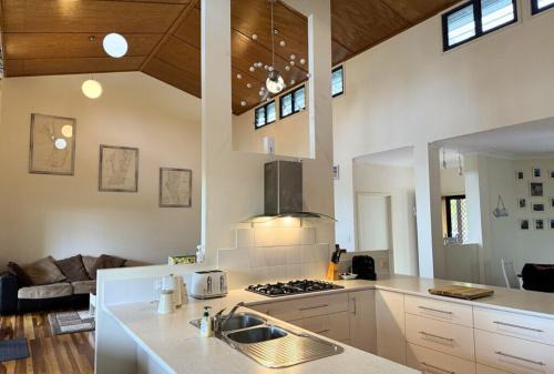Kingfisher Bay Casa | Our Beach House Kingfisherbay