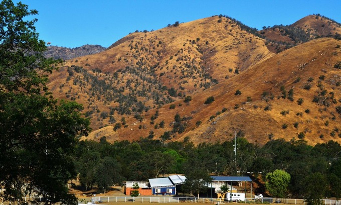 Three Rivers Casa | Our Cowboys Hideout is on a working horse ranch with spectacular mountain views!