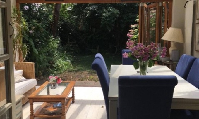 St. Mary's Park Casa | Nuestra casa está amueblada como un hogar, en un estilo de casa de campo inglesa.