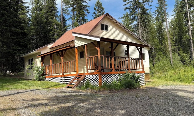 St. Maries Cabina | Our Little Yellow Cabin in remote North Idaho- a Perfect Getaway!!