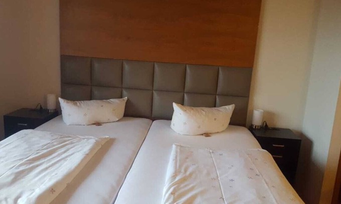 Bad Mergentheim Apartamento | 2-room junior suite (No.4) with hotplate and bathroom