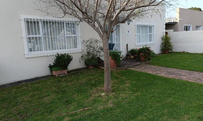 Sandbaai Casa | Out of Africa in Sandbaai, Hermanus