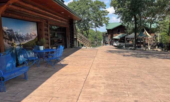 Mid America Apartamento | Out of Town Guest House