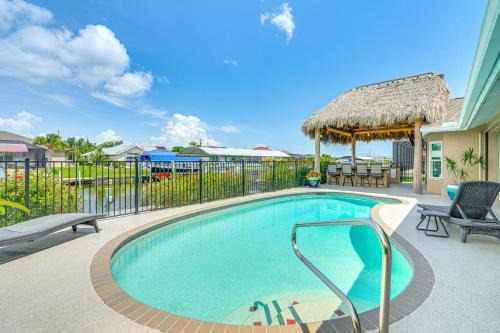 South Gulf Cove Casa | Outdoor Bar and Dock Waterfront Port Charlotte Home