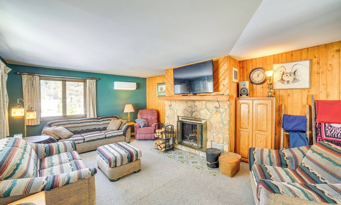 Athelstane Casa | Outdoor Paradise: Spacious Wisconsin Family Home
