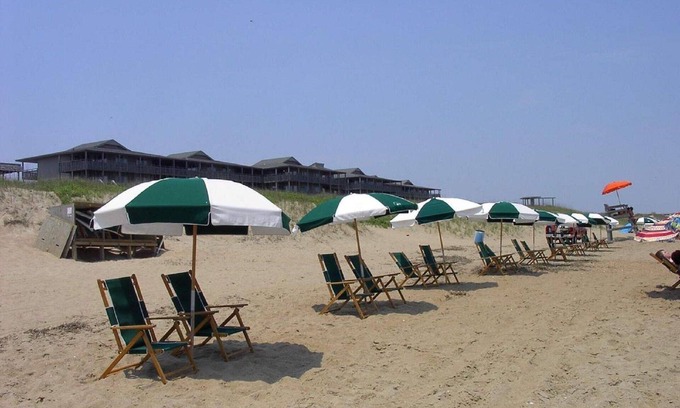 Kill Devil Hills Complejo | Suite de lujo de 2 dormitorios frente a la playa Outer Banks Beach Club Resort