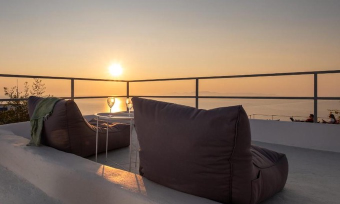 Oia Apartamento | OUTOPOIA CAVE STUDIOS