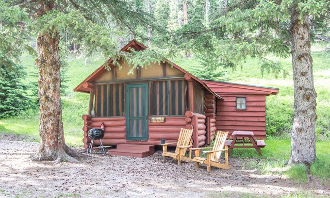 Cheyenne Crossing Cabina | Outpost cabina con porche para dormir
