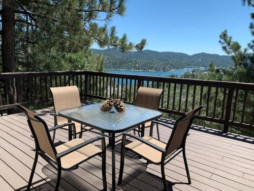 Lake Arrowhead Villa | Outrageous Lake View Villa pets ok
