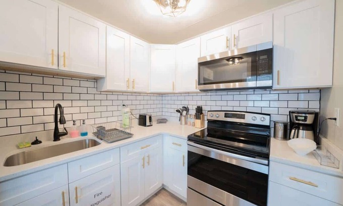 East Ocean View Apartamento | OV Mosaic - Summer Suite