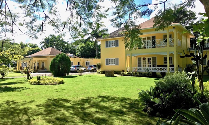 Mammee Bay Estates Villa | Sobre la luna: cerca de Ocho Rios, Dolphin Cove y el río Dunns
