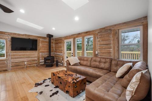 Wisconsin Dells Casa | Overland Retreat