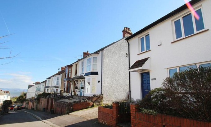 Mumbles Casa | Overland Road, Mumbles