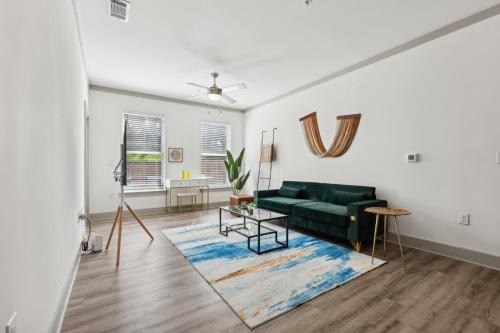 Farragut Apartamento | Overlook 3005 Luxe Modern Corporate 2bd Apt