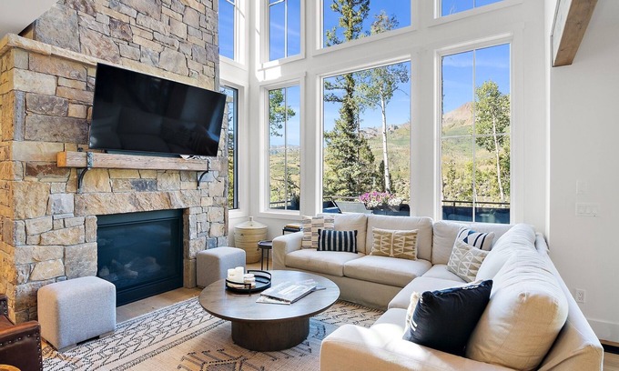 Mountain Village Casa | Overlook House 4 Bedroom Home by RedAwning