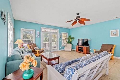 Windy Hill Casa | Oversized 5 Bedroom Beach Home with Private Pool! Sleeps 22 Guests! Ocean Breeze Cottage 705 Unit 1
