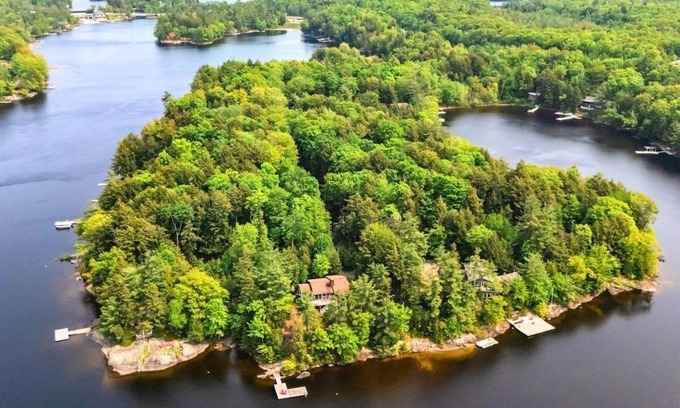 Bala Cabaña | OvertheMoon-New Reno, Sauna, Kayak, Firepit, Dock