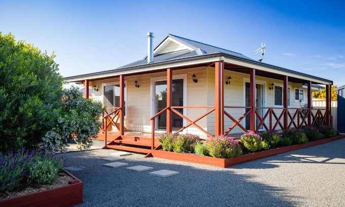 Warrenup Casa | Owen's Hideaway by the BnB Collection