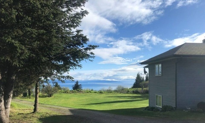 Homer Casa | OWL'S OVERLOOK FAMILY SIZED HOME 10 MINUTES FROM DOWN TOWN HOMER