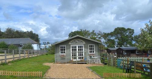 Woodhorn Casa | Owls Nest Log Cabin