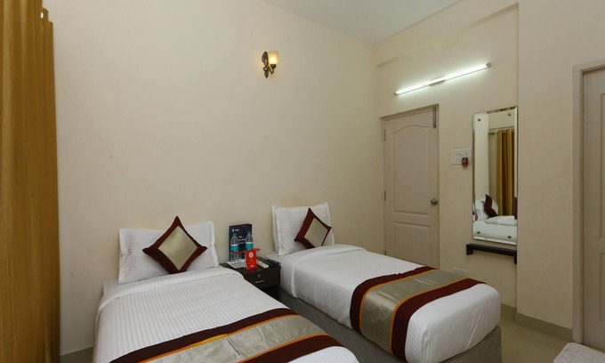 Perungudi Hotel | OYO 10106 Hotel NLBR