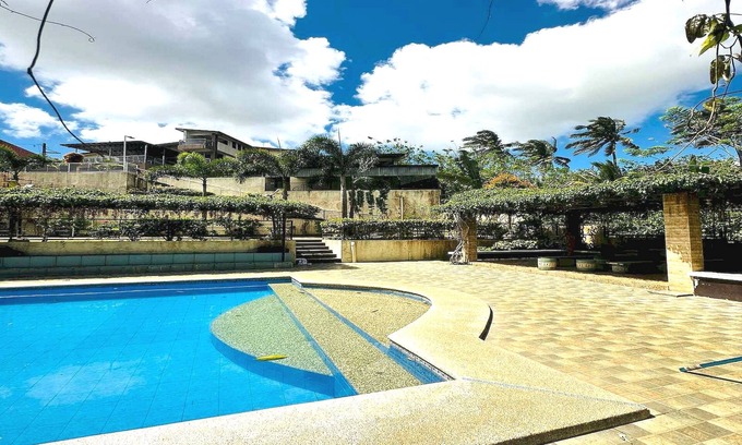 Silang Hotel | OYO 1067 Villa Sofia At Silang
