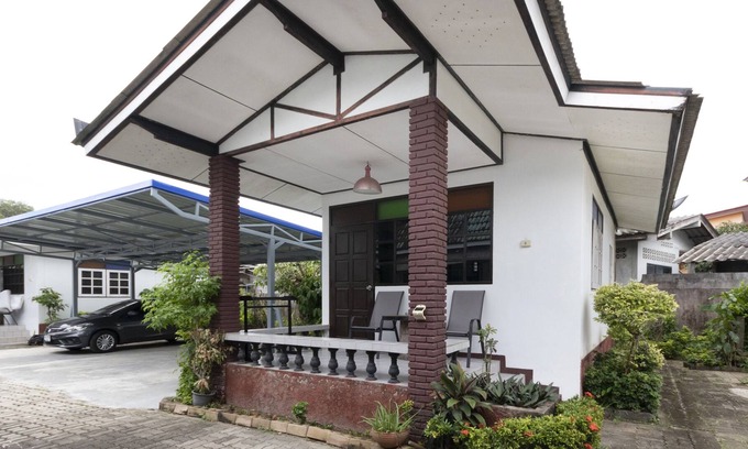 Ban Bo Han Hotel | OYO 1154 Naiyang House
