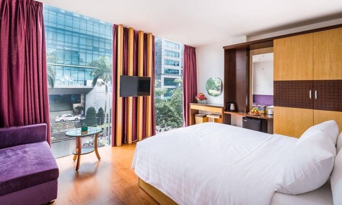 Dich Vong Hau Hotel | OYO 1162 Tu Sakura Hotel