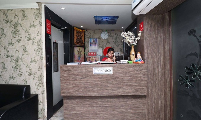 Gwalior Hotel | OYO 11943 Hotel Yugantar Palace
